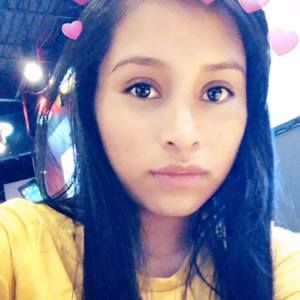 Meet your Posher, Esther